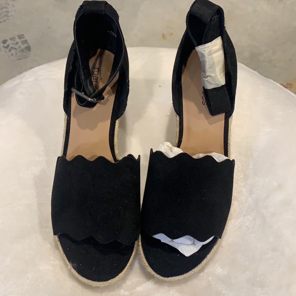 Wedge sandals